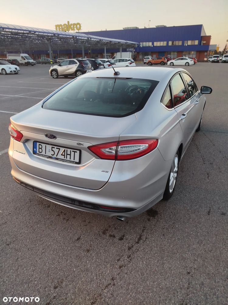 Ford Fusion - 10