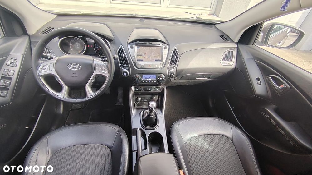 Hyundai ix35 1.7 CRDi Premium 2WD - 22