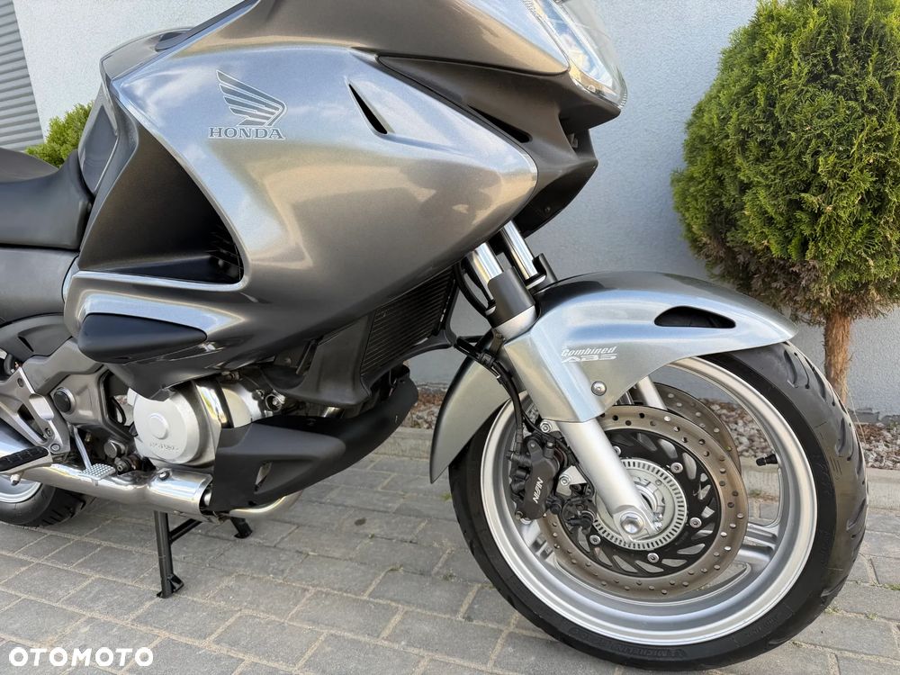 Honda NTV - 9