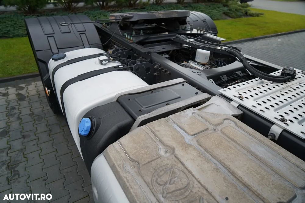 Volvo FMX 420 / RETARDER / 13 LITRI / CABINĂ JOSĂ / I-SHIFT / EURO 6 - 15