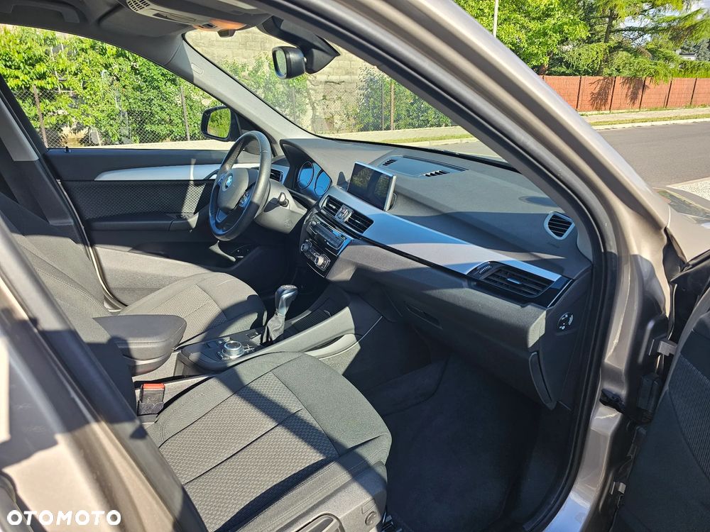 BMW X1 xDrive25e Advantage - 8
