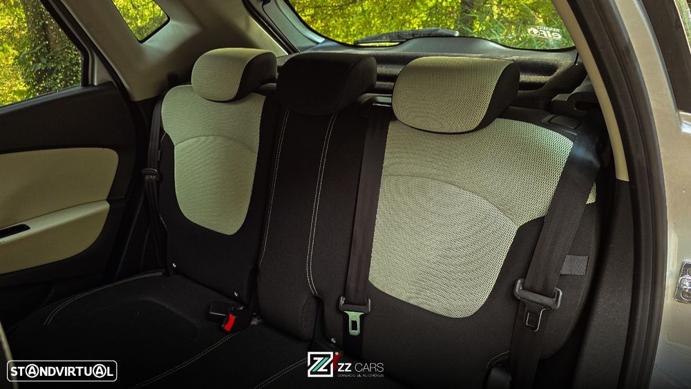 Renault Captur 1.0 TCe Exclusive - 28