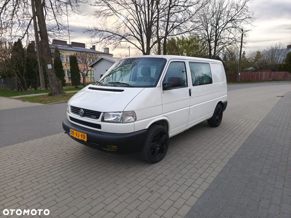 Volkswagen Transporter - 9
