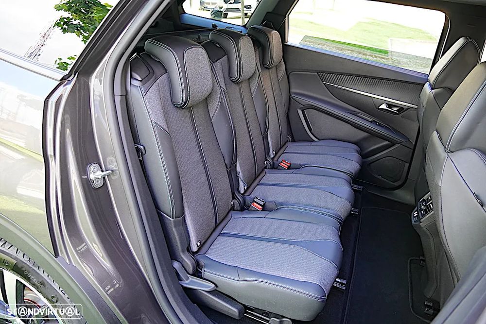 Peugeot 5008 1.5 BlueHDi Allure Pack EAT8 - 25