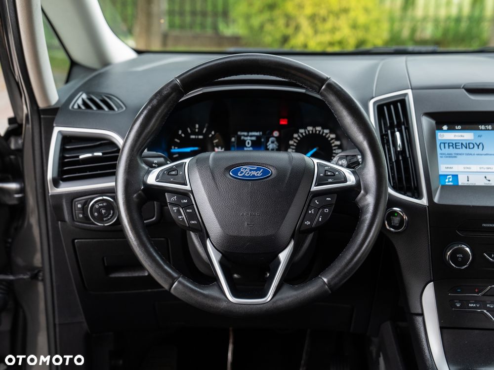 Ford S-Max 2.0 TDCi Trend - 32