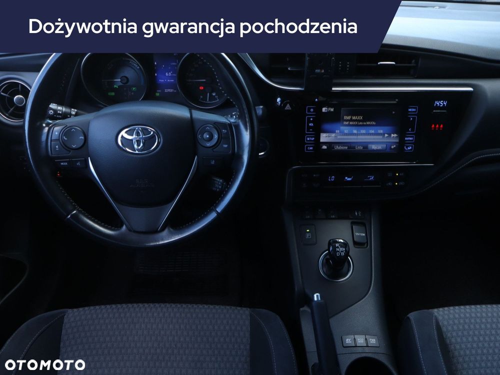 Toyota Auris - 9