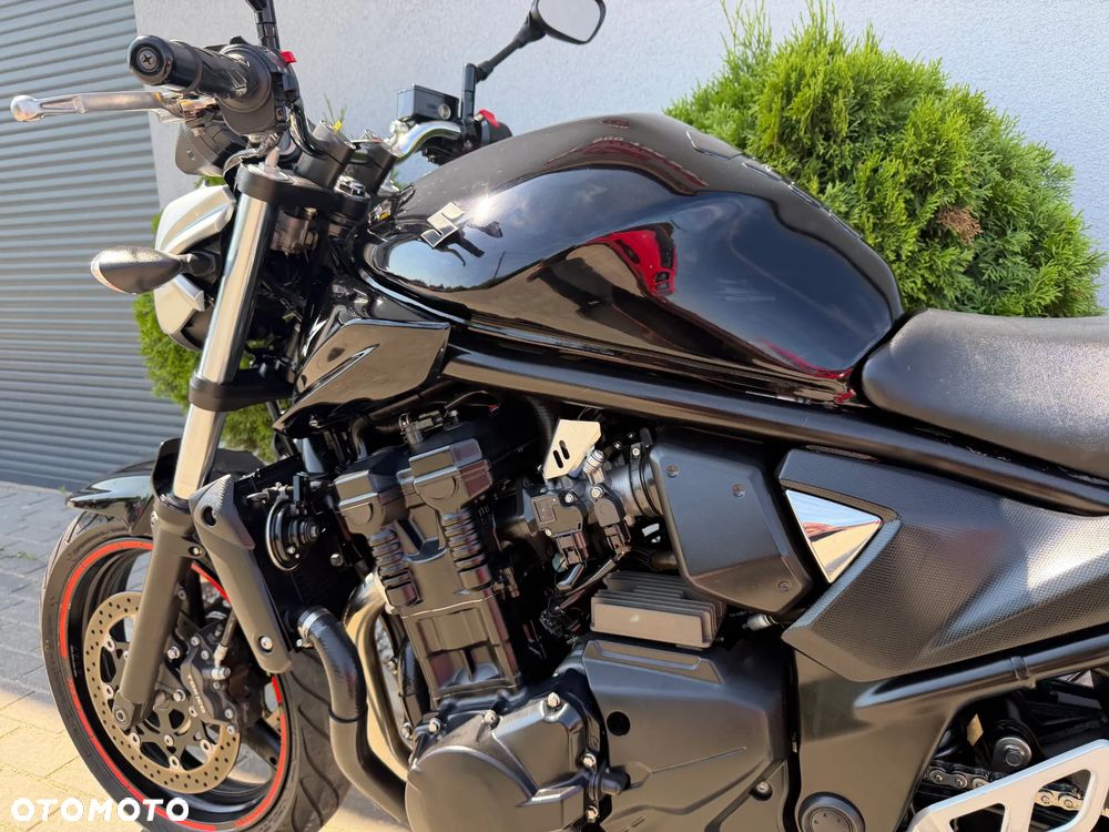 Suzuki Bandit - 32