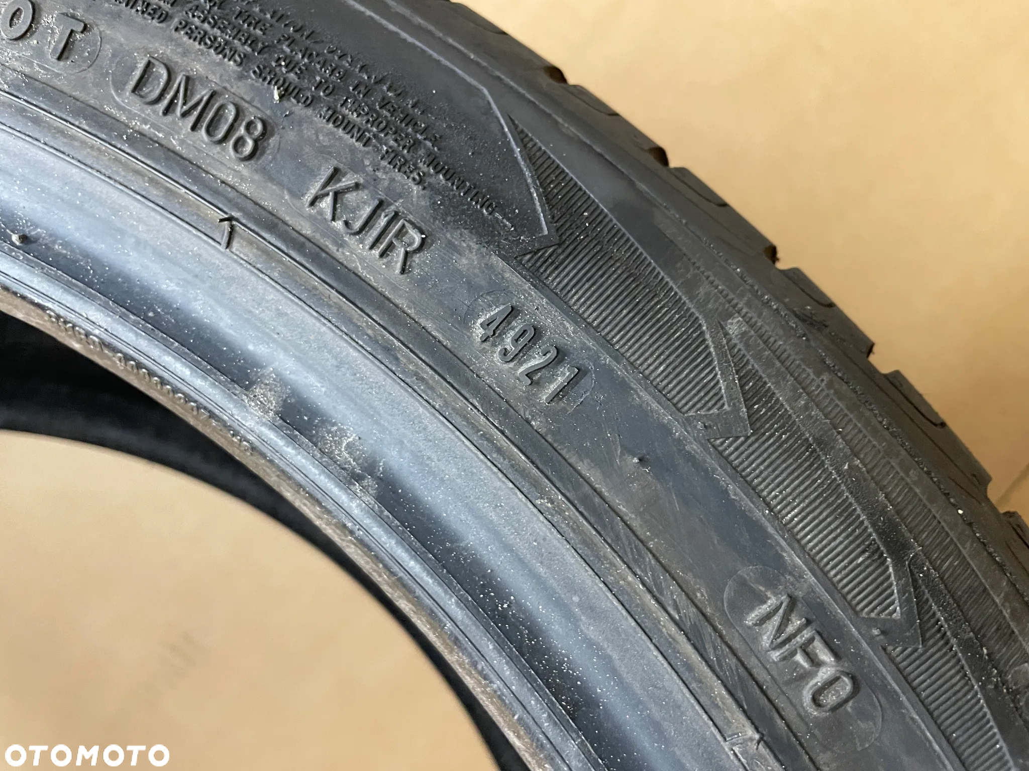 goodyear ultra grip performance 245/45 20 OPONA ZIMOWA ZIMA 2021 ROK 8.1 mm - 10