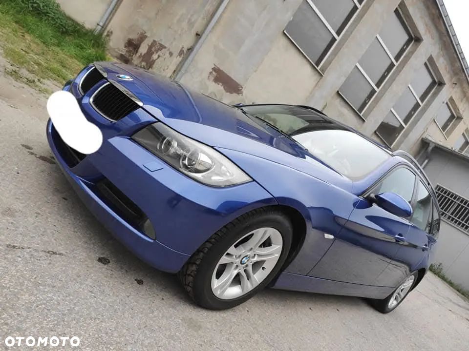 BMW Seria 3 320i - 20