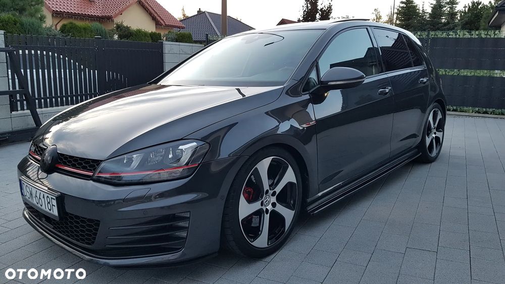 Volkswagen Golf 2.0 TSI BMT GTI Performance DSG - 28