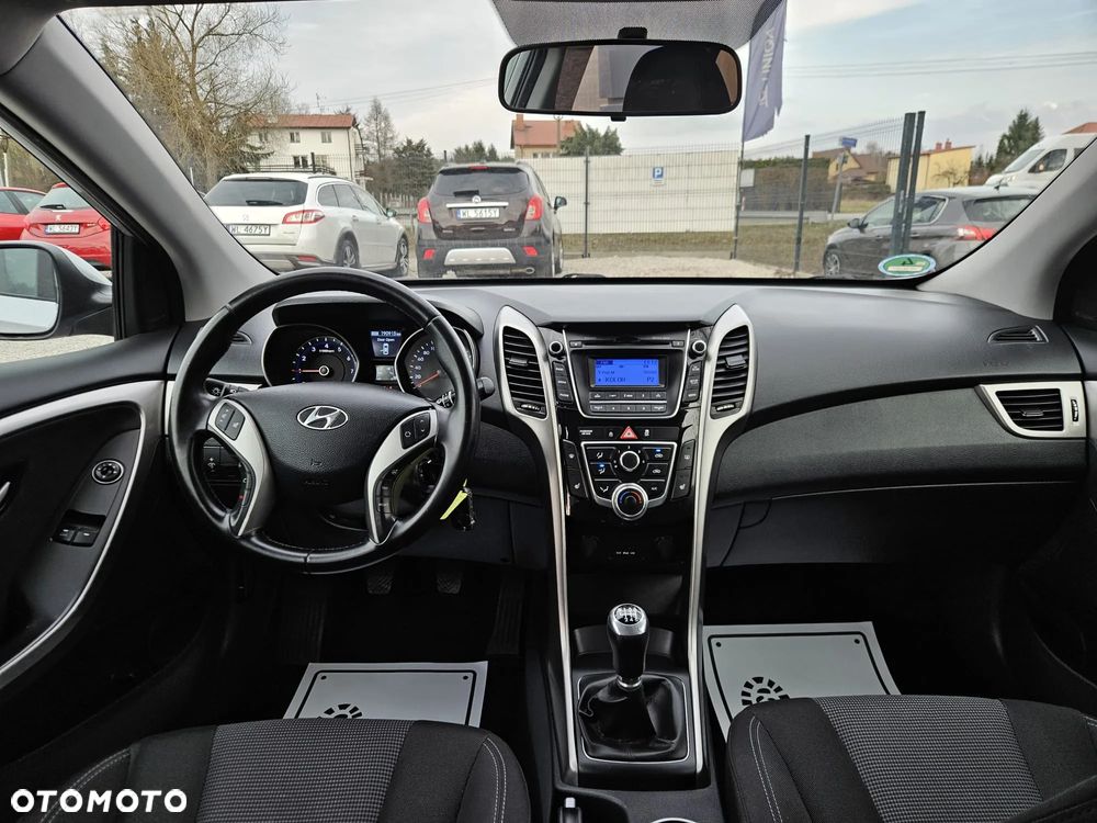 Hyundai i30 1.4 Comfort - 19