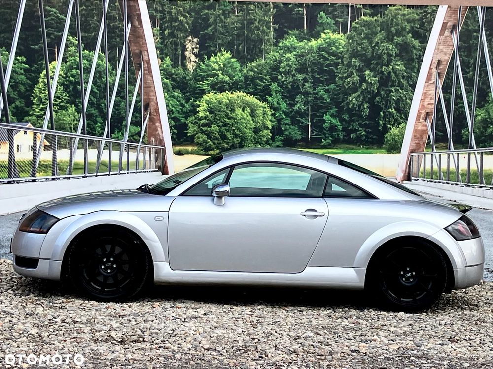 Audi TT Coupé - 14