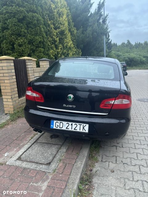 Skoda Superb 2.0 TDI Elegance DSG - 14