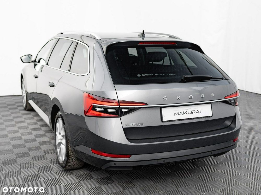 Skoda Superb 2.0 TDI SCR Style DSG - 5