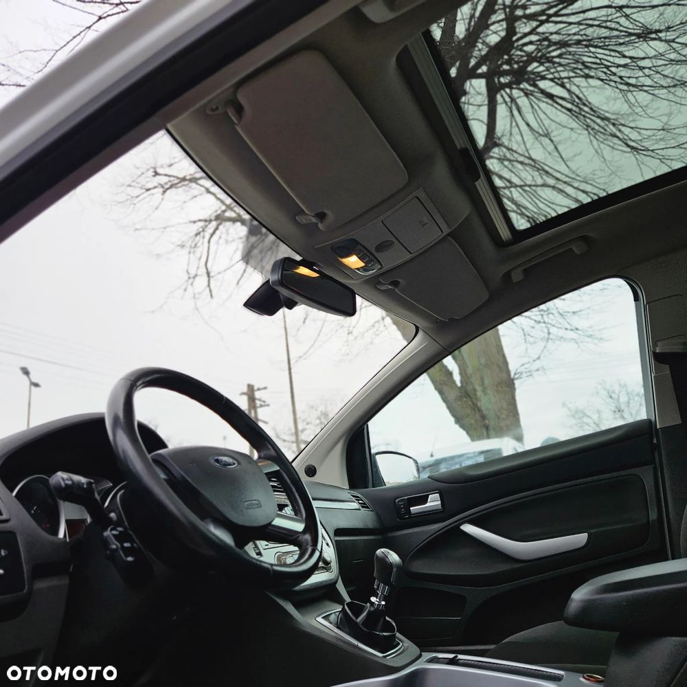 Ford Kuga 2.0 TDCi 2x4 Trend - 19