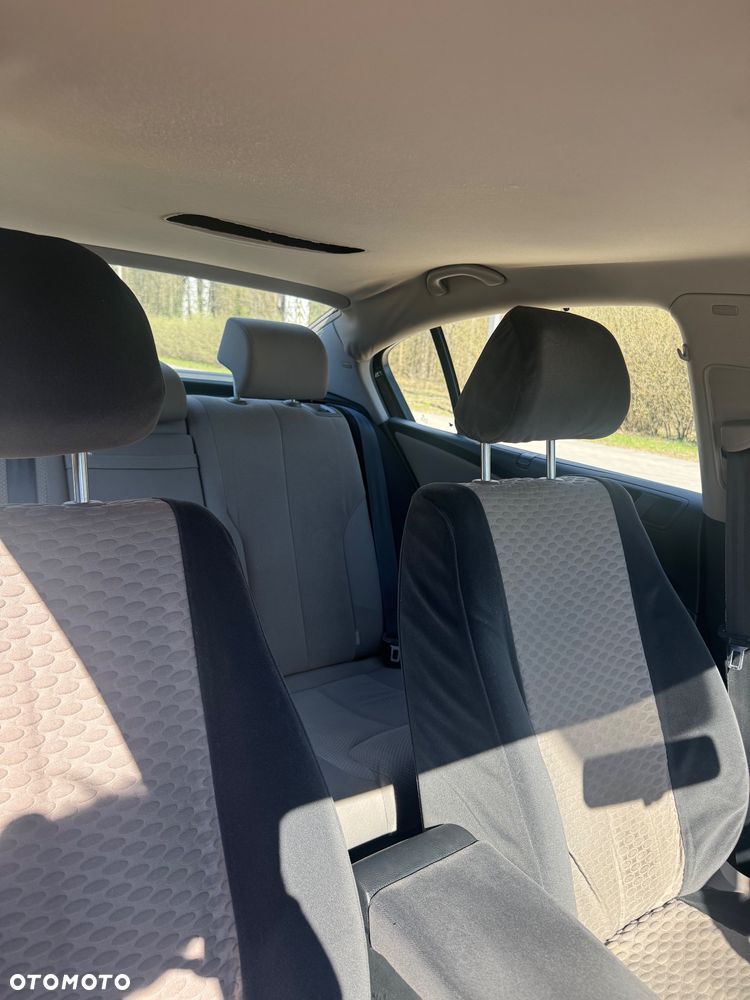 Volkswagen Passat 1.8 TSI Comfortline - 13