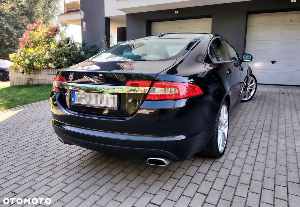 Jaguar XF 3.0 V6 D S Premium Luxury - 4