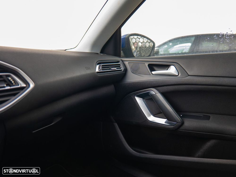 Peugeot 308 SW 1.5 BlueHDi Style - 16