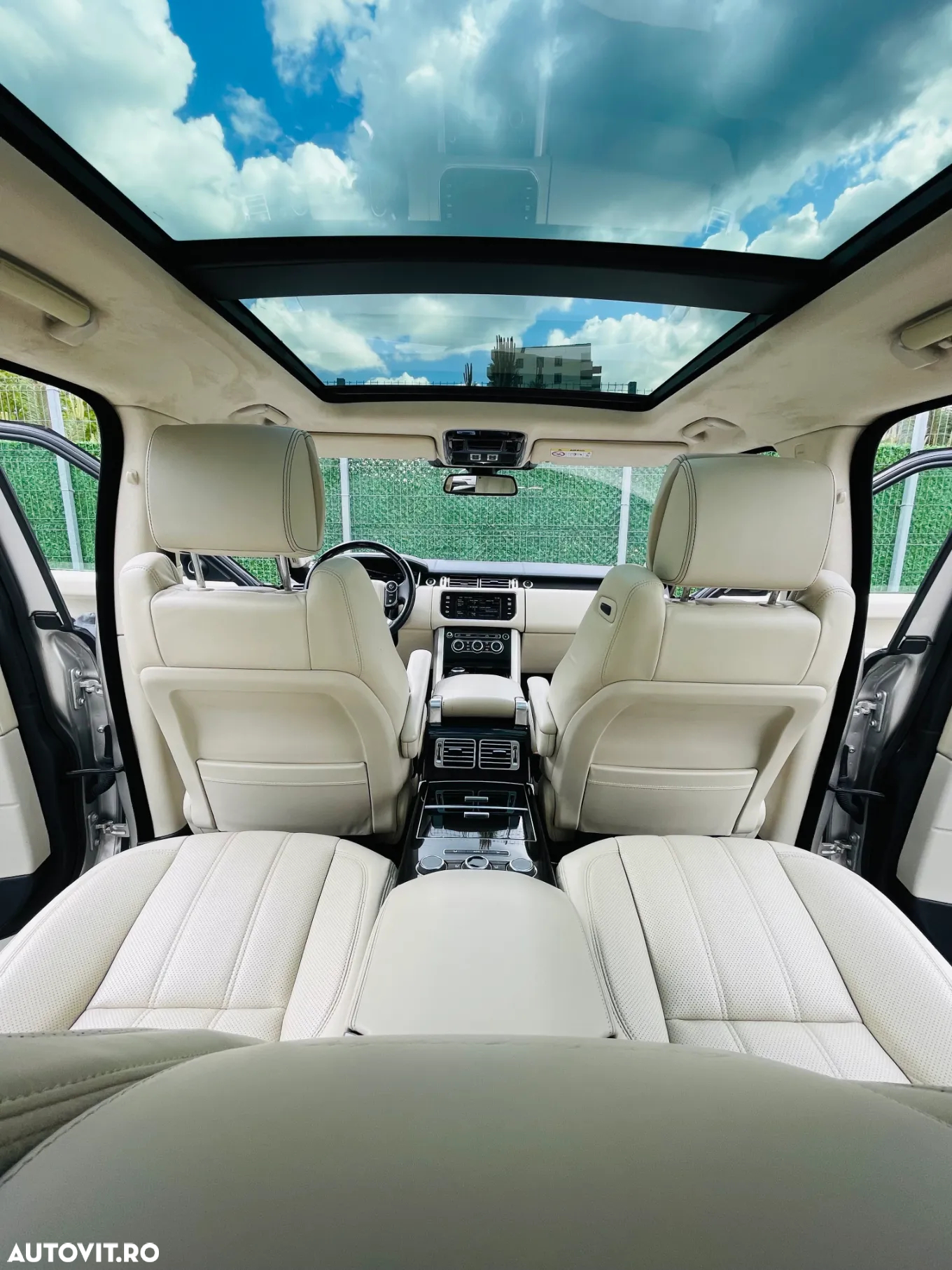 Land Rover Range Rover Vogue - 11