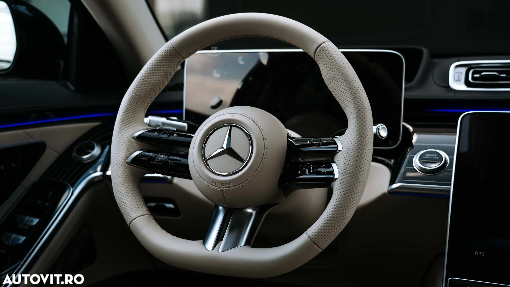 Mercedes-Benz S - 13