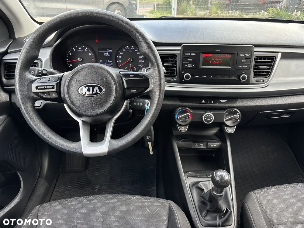 Kia Rio 1.2 M - 10