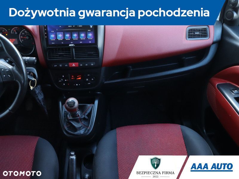 Fiat Doblo - 10