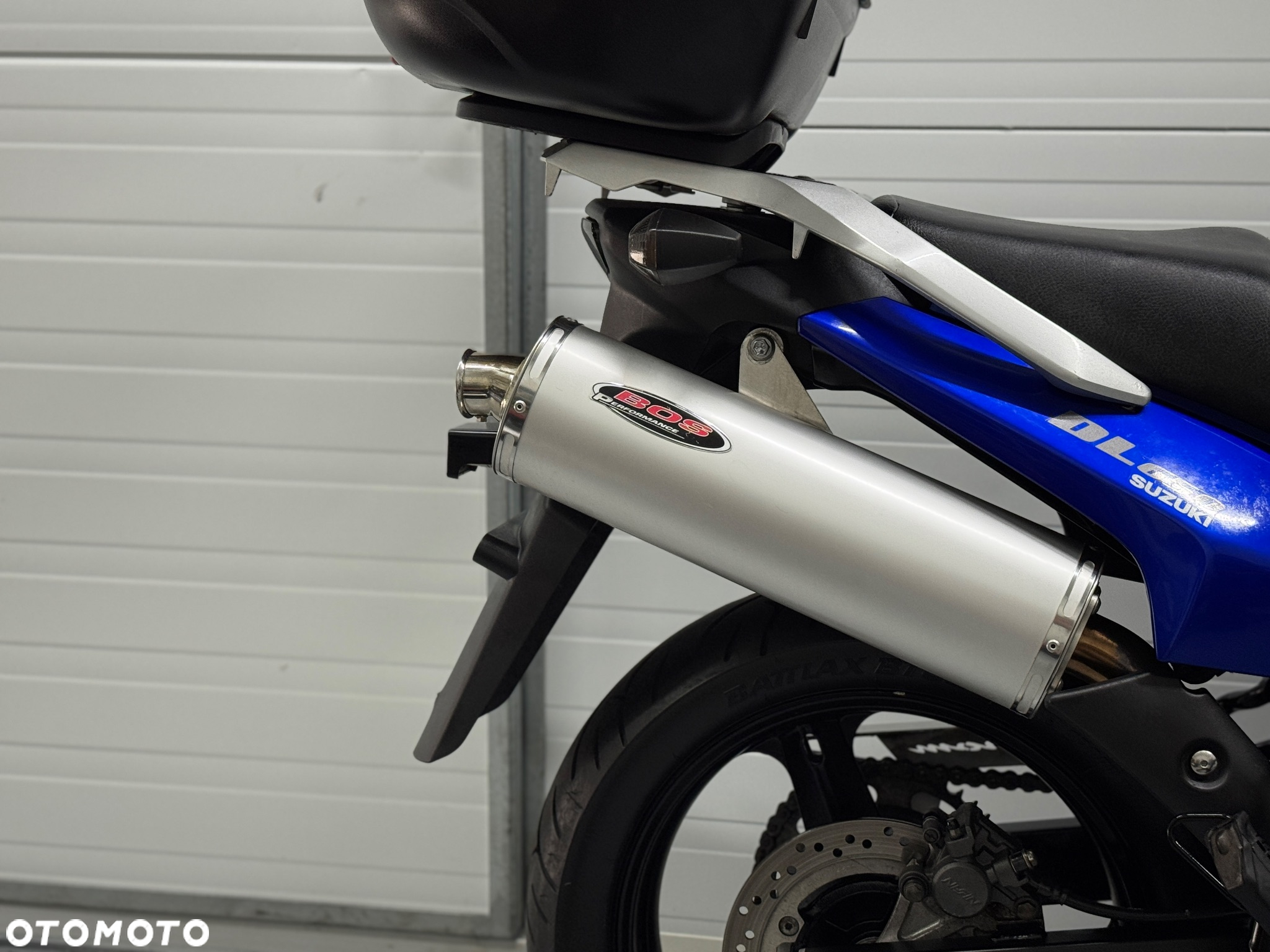 Suzuki V-STROM - 4