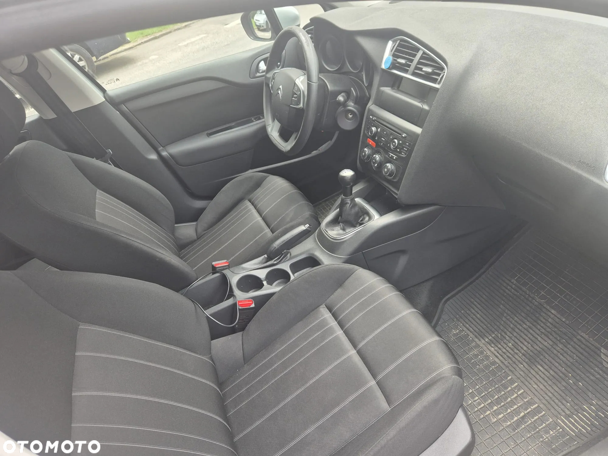 Citroën C4 1.6 VTi Impress - 11