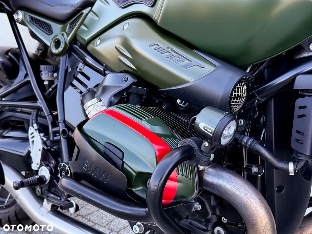 BMW R - 15