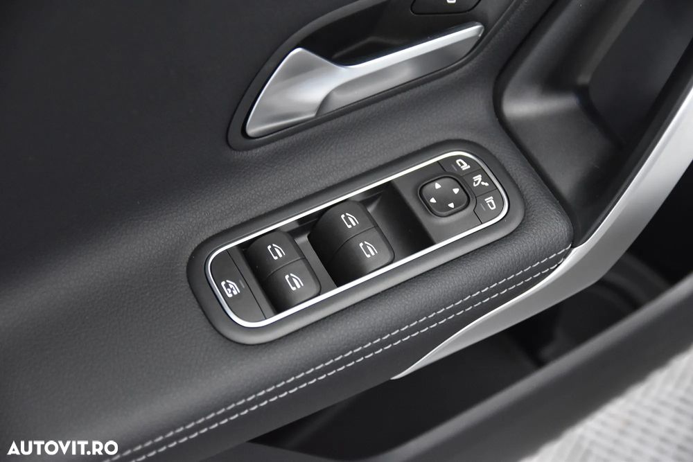 Mercedes-Benz A 250 e 8G-DCT - 15