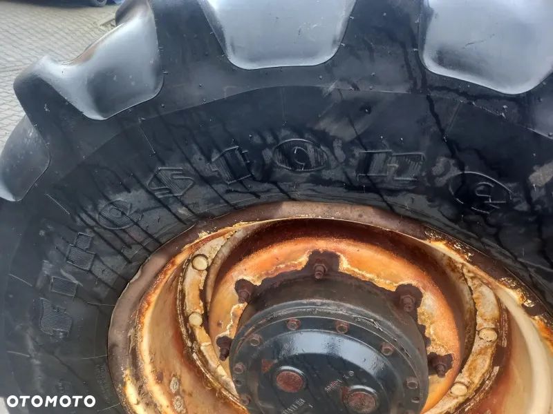 Opona 420/70R28 Firestone Performer 70 New Holland T6.155 - 2