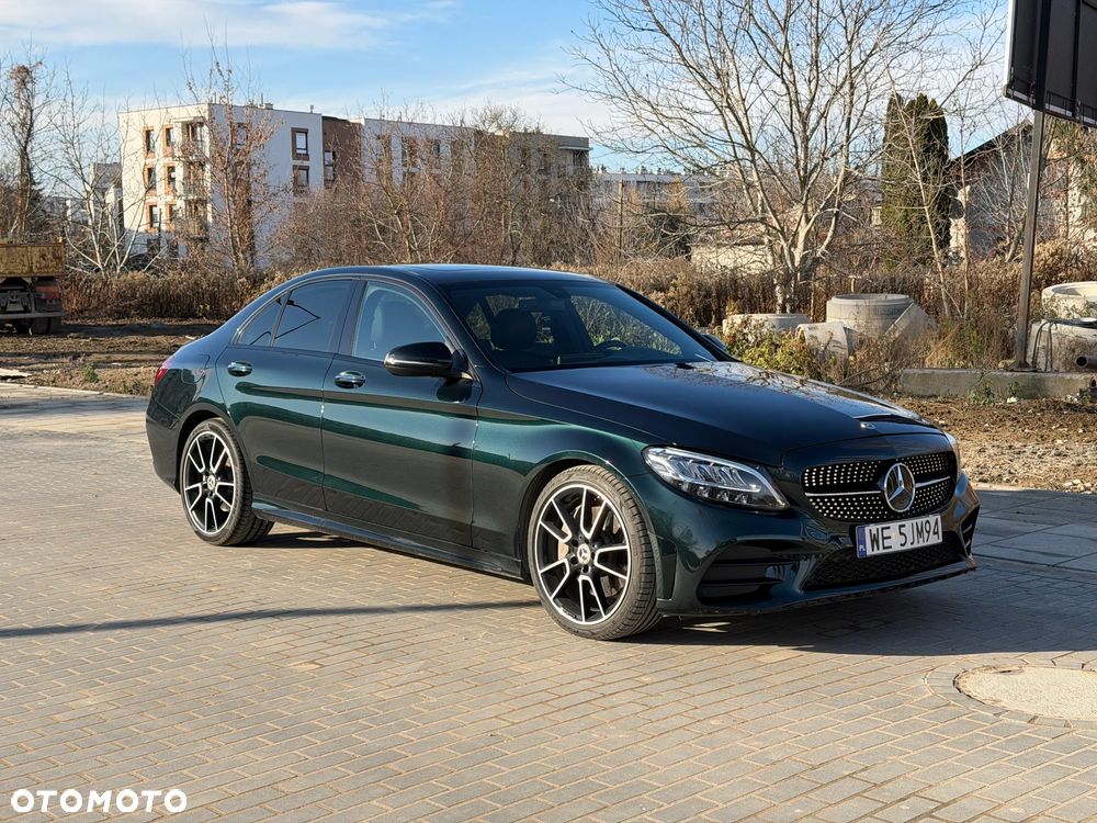 Mercedes-Benz Klasa C 300 9G-TRONIC Night Edition - 8