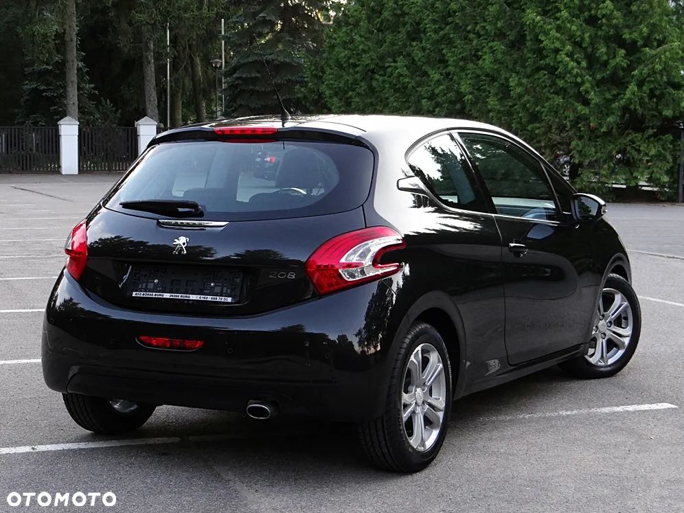 Peugeot 208 120 VTI Intuitive - 17