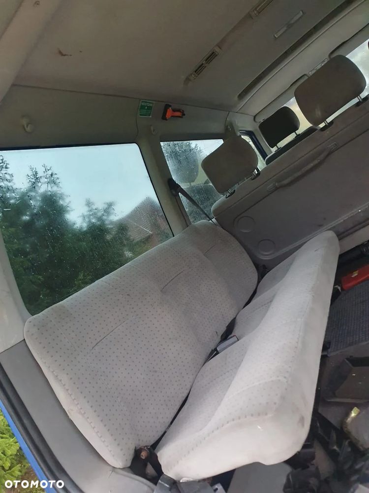 Tylna kanapa 3 osobowa Vw transporter T4 Caravelle 2.5 tdi na części - 1