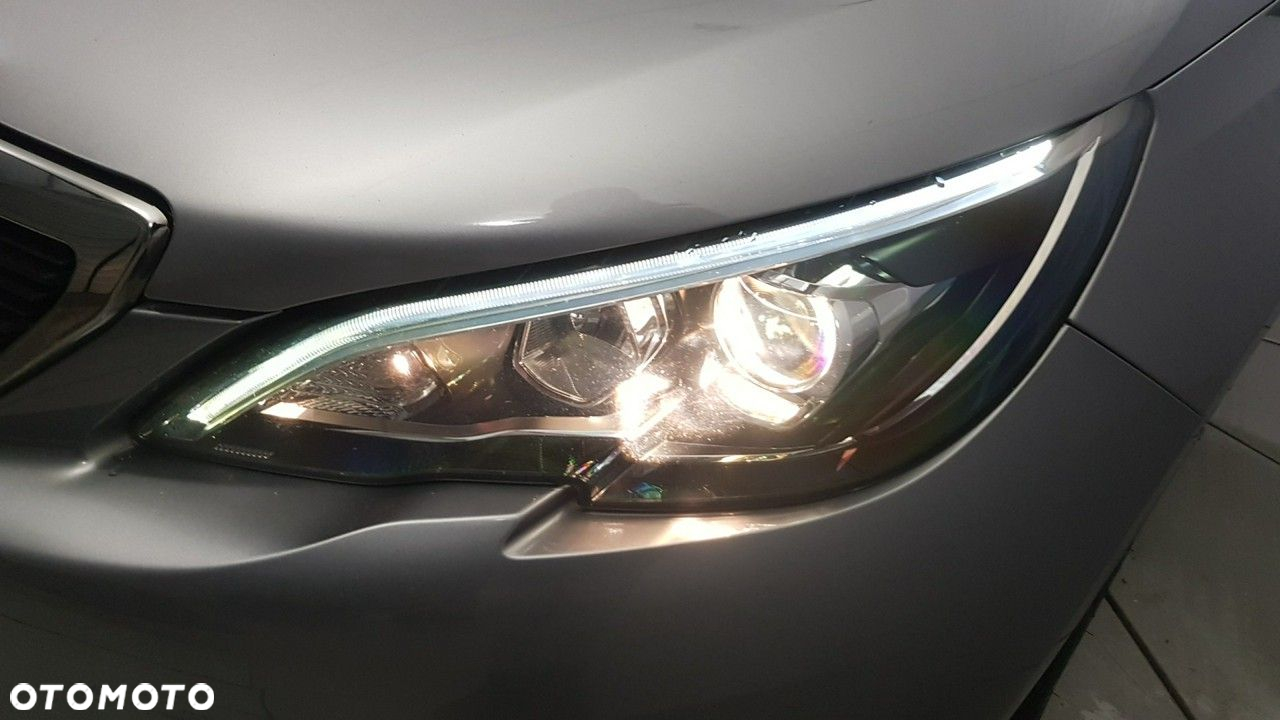 Peugeot 308 - 14