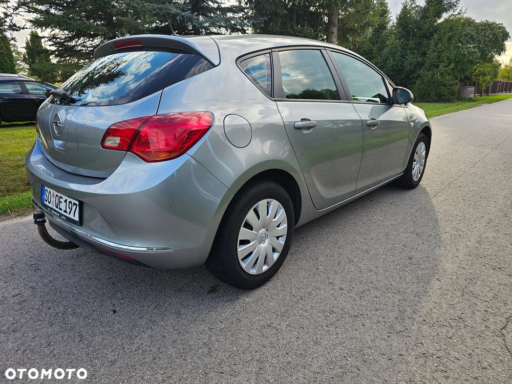Opel Astra 1.6 ecoFLEX Start/Stop Active - 28