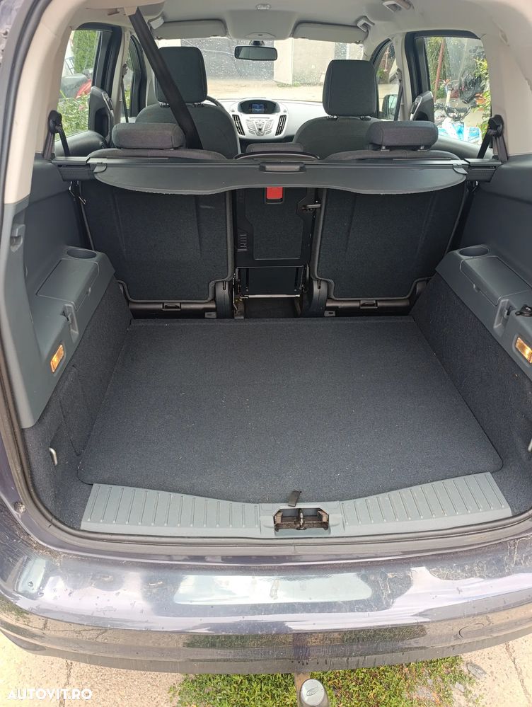 Ford Grand C-Max 1.6 TDCi Trend - 11