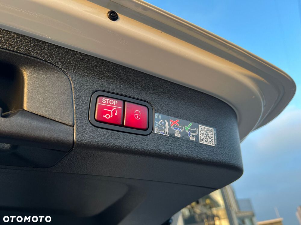 Mercedes-Benz GLS - 30