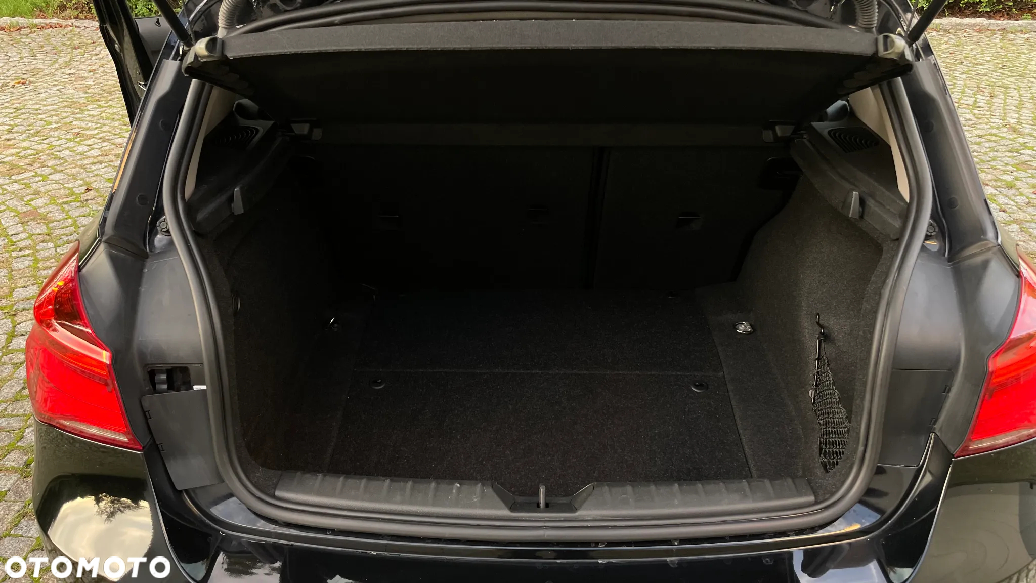 BMW Seria 1 116i - 16