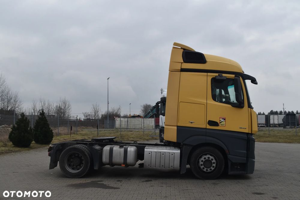 Mercedes-Benz Actros 1842 - 8