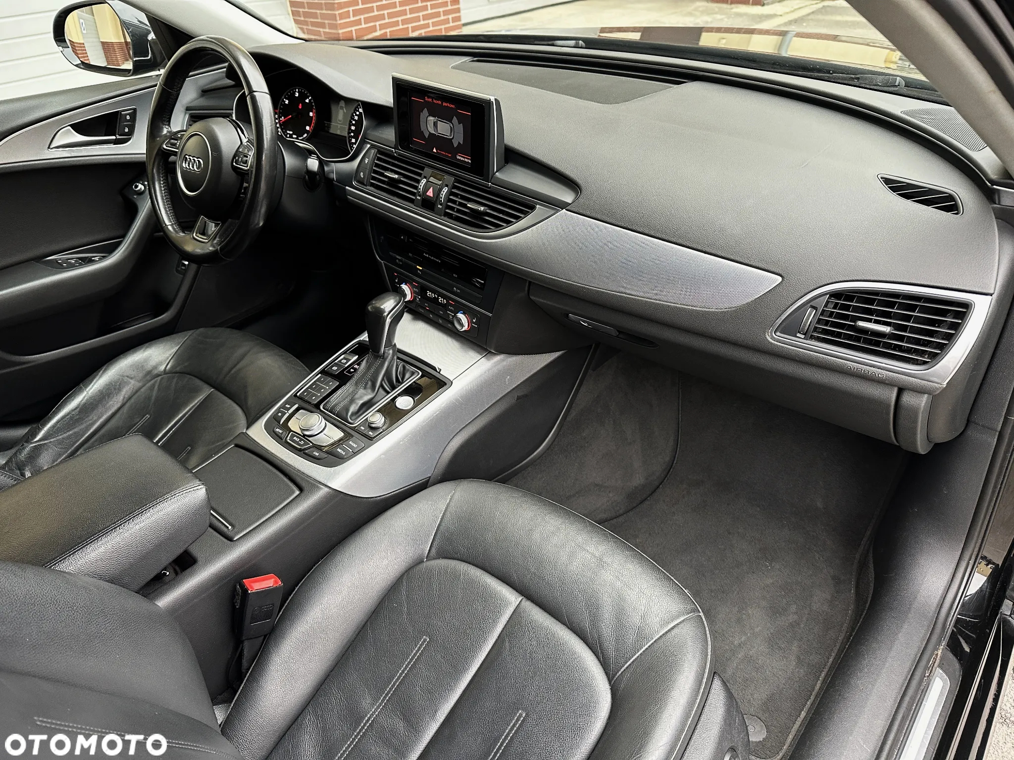 Audi A6 Avant 2.0 TDI Ultra S tronic - 30