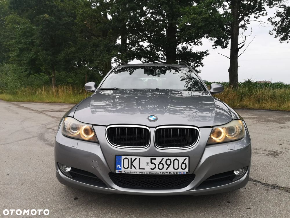 BMW Seria 3 320d xDrive - 1