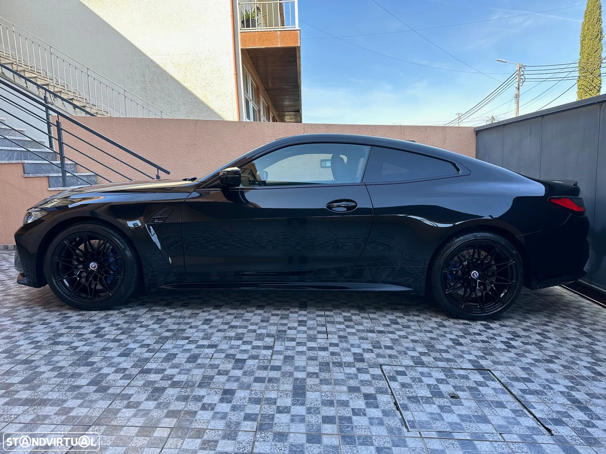 BMW M4 Competition - 3