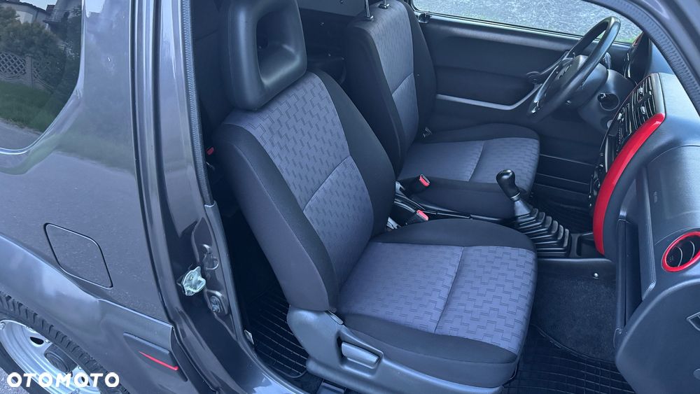 Suzuki Jimny - 13