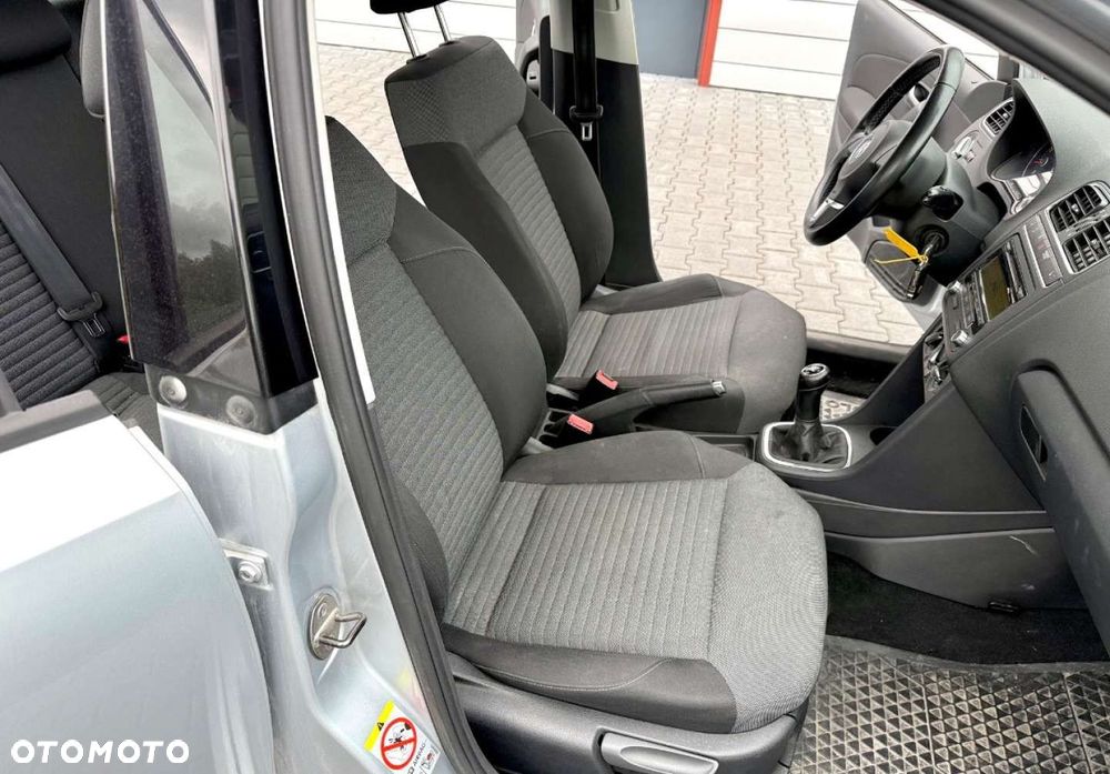 Volkswagen Polo - 18