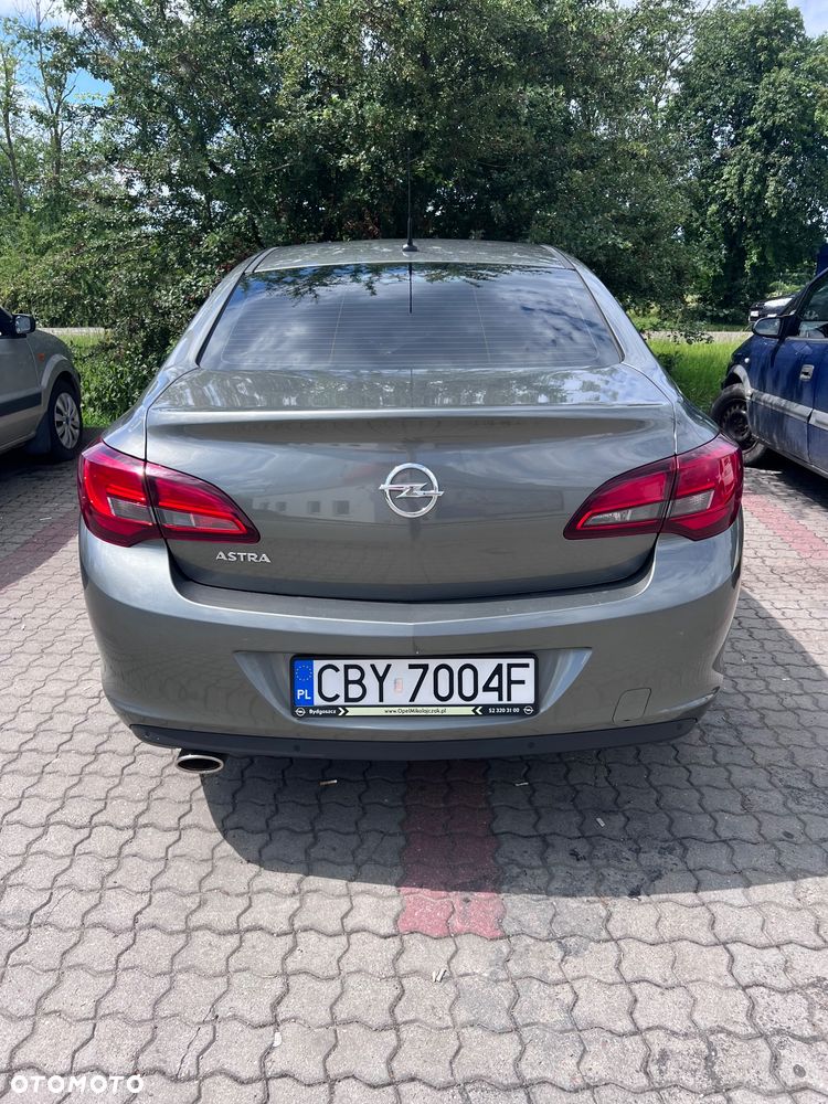 Opel Astra - 12