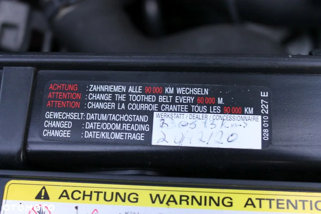 Audi A4 2.0 TDI DPF Ambition - 17