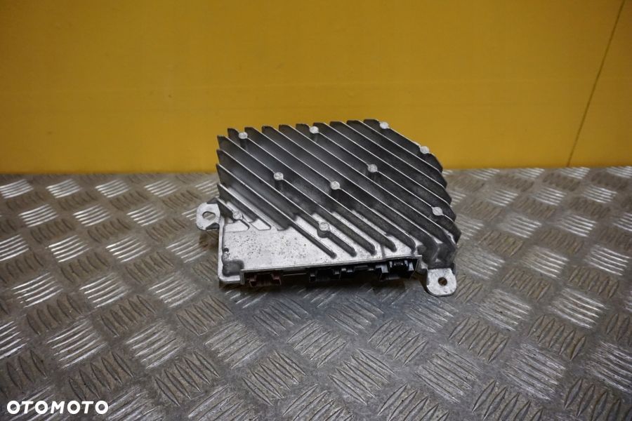 CHEVROLET CORVETTE C8 2020 - Wzmacniacz Audio Radio BOSE USA - 1