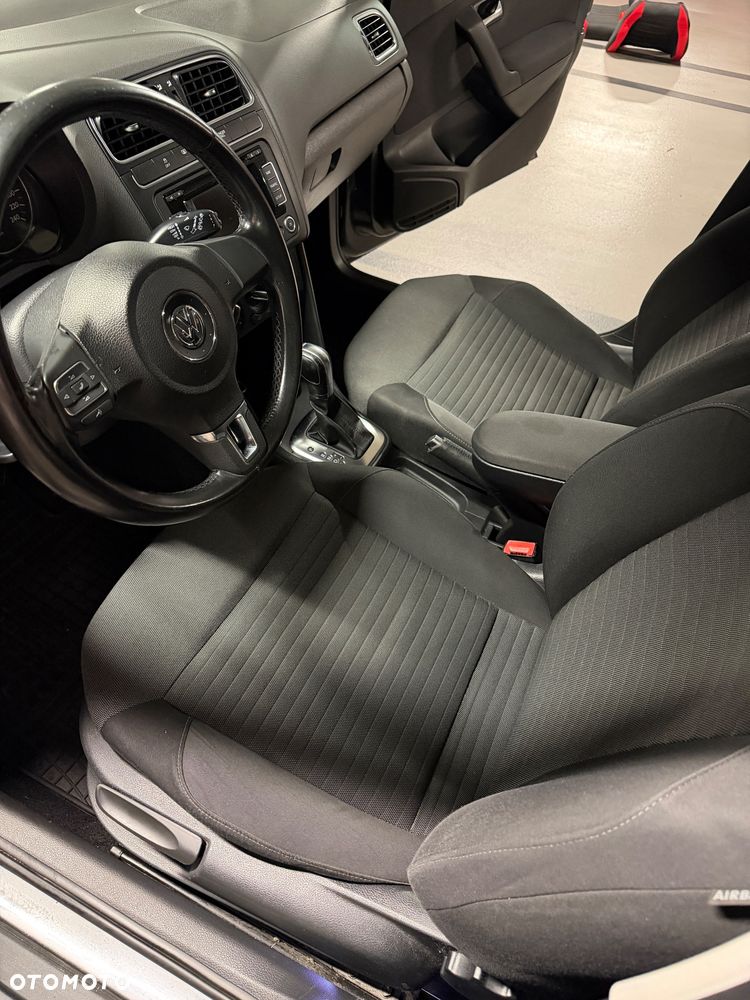 Volkswagen Polo - 10