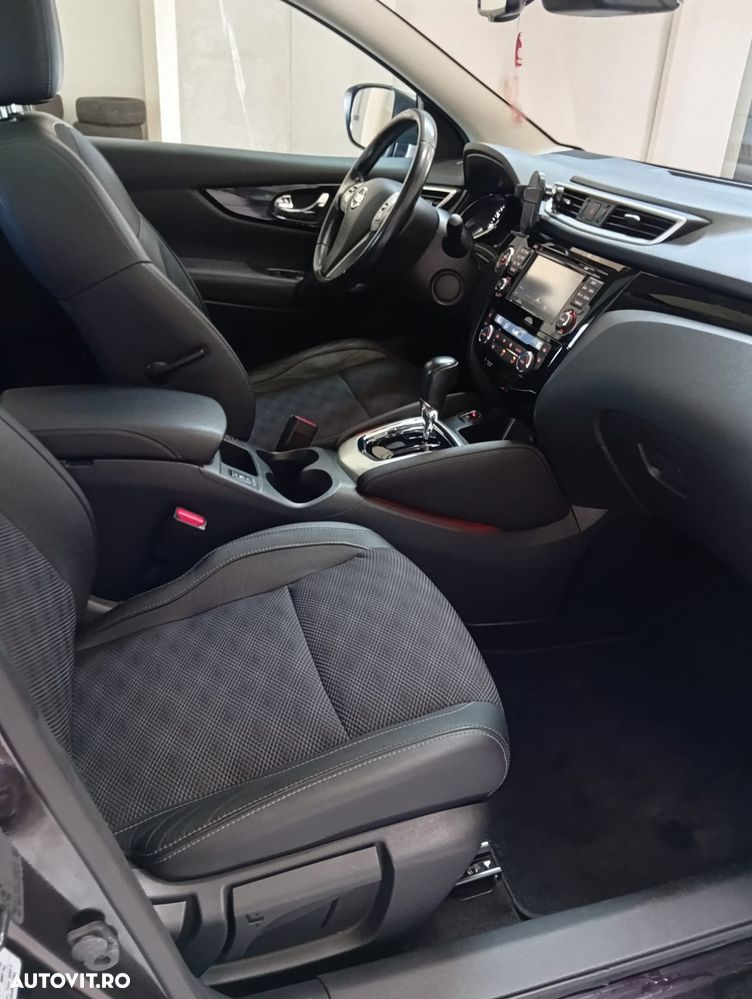Nissan Qashqai 1.2 DIG-T Xtronic TEKNA - 3